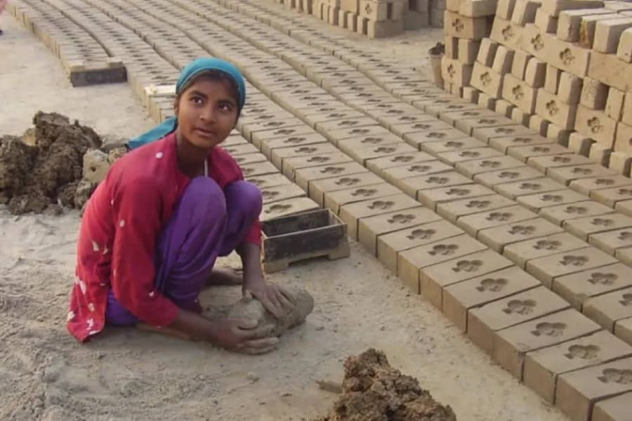 Breaking the cycle of modern slavery in Pakistan